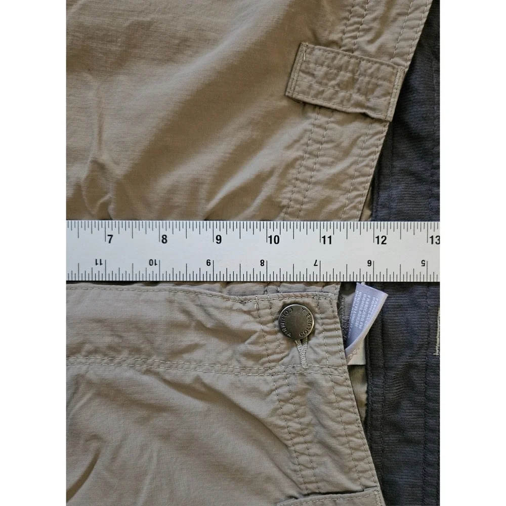 Columbia Men's Size 42x32 Convertible Omni-Shade Cargo Hiking Pants (40x28.5)